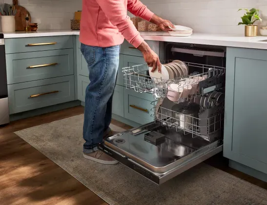 whirlpool-quiet-dishwasher-third-rack-WDT730HAMZ